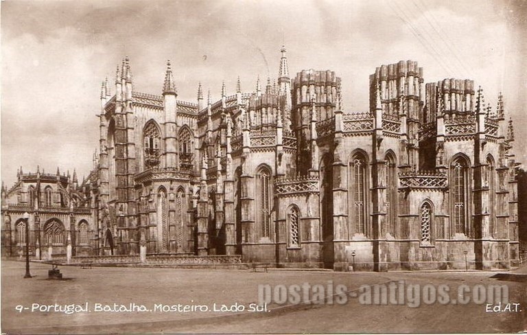 Bilhete postal de Batalha: lado sul do Mosteiro | Portugal em postais antigos 