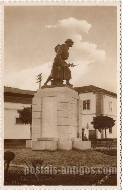 Bilhete postal ilustrado de Tomar, Monumento da Grande Guerra | Portugal em postais antigos 