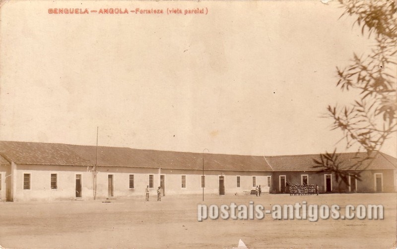 Bilhete postal ilustrado da vista parcial da Fortaleza, Benguela, Angola | Portugal em postais antigos 
