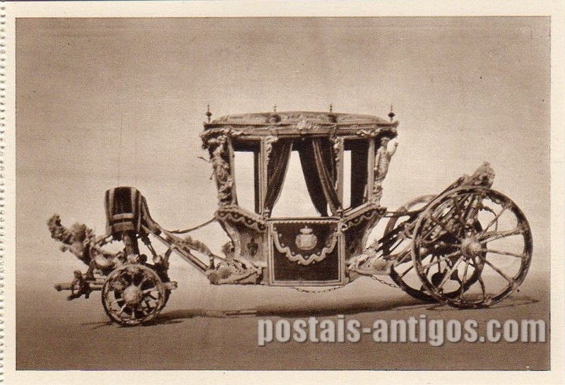 Bilhete postal antigo de Lisboa, Portugal: Museu dos coches - Coche oferecido pelo Papa Clemente XI.