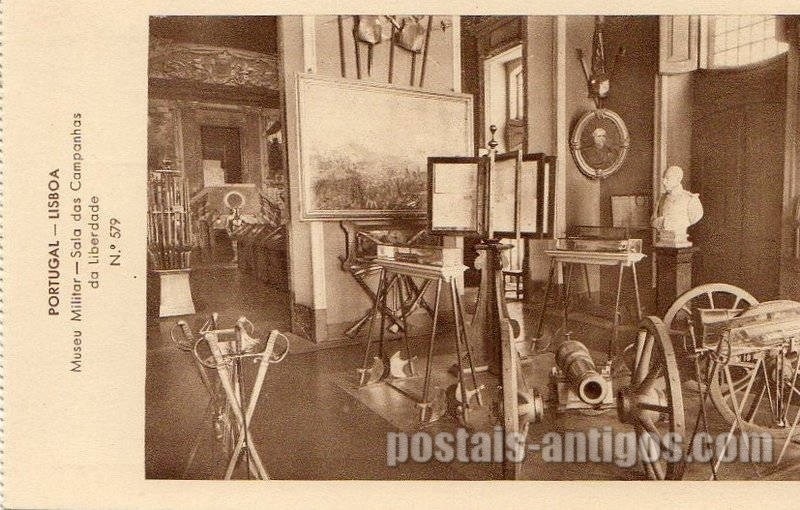 Bilhete postal antigo de Lisboa: ​Museu Militar - Sala das Campanhas da Liberdade | Portugal em postais antigos