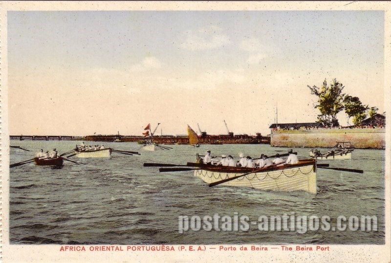 Bilhete postal ilustrado de Moçambique, Porto da Beira | Portugal em postais antigos 