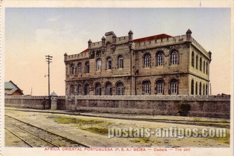 Bilhete postal ilustrado de Moçambique, Cadeia da Beira | Portugal em postais antigos 