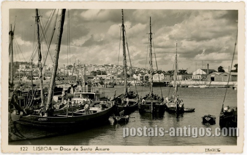 Bilhete postal ilustrado de Lisboa, doca de Santo Amaro | Portugal em postais antigos