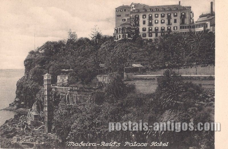 Bilhete postal ilustrado do Reid's Palace Hotel - Madeira | Portugal em postais antigos 