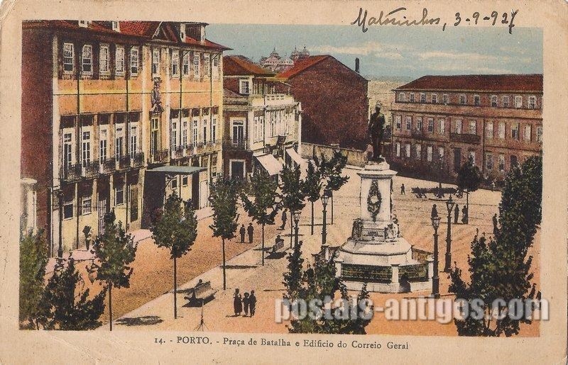 Bilhete postal ilustrado da Praça de Batalha e edifício do Correio Geral, Porto | Portugal em postais antigos 