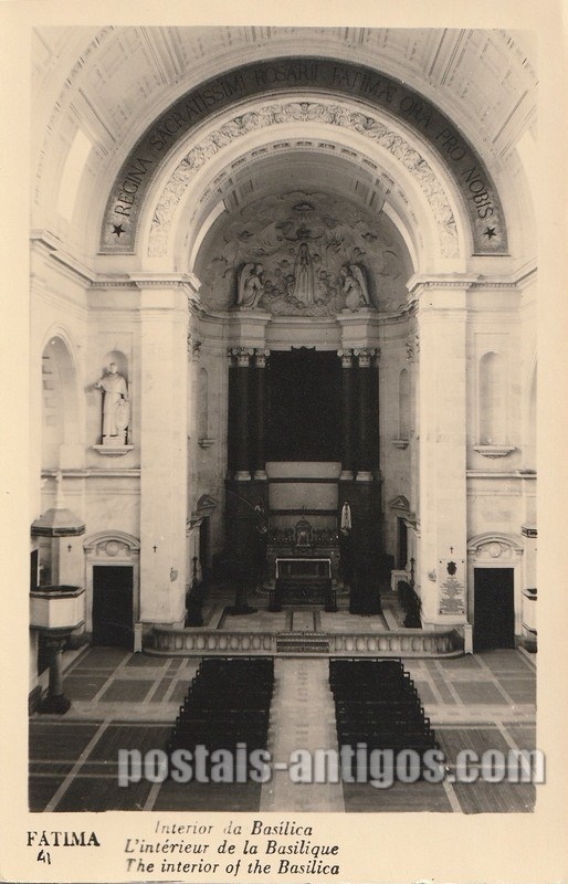 ilhete postal ilustrado de Fátima, interior da ​Basílica | Portugal em postais antigos 