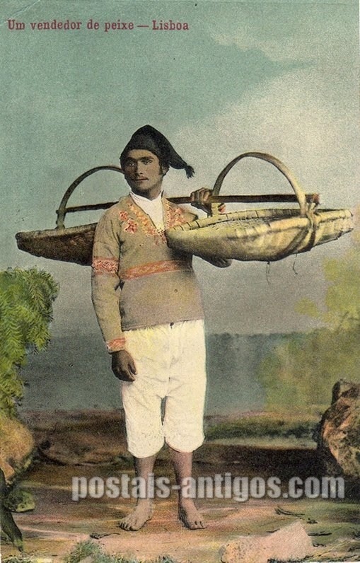 Bilhete postal de Um vendedor de peixe, Lisboa  | Portugal em postais antigos