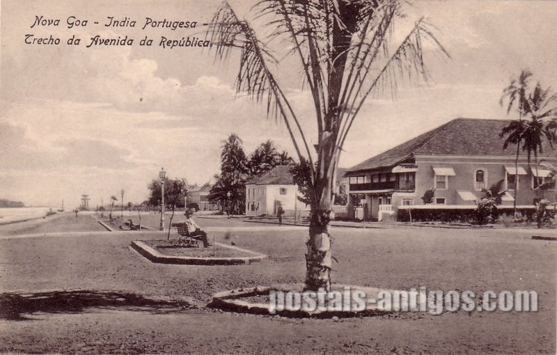 Bilhete postal da Avenida da Répública, Nova Goa, India Portuguesa | Portugal em postais antigos
