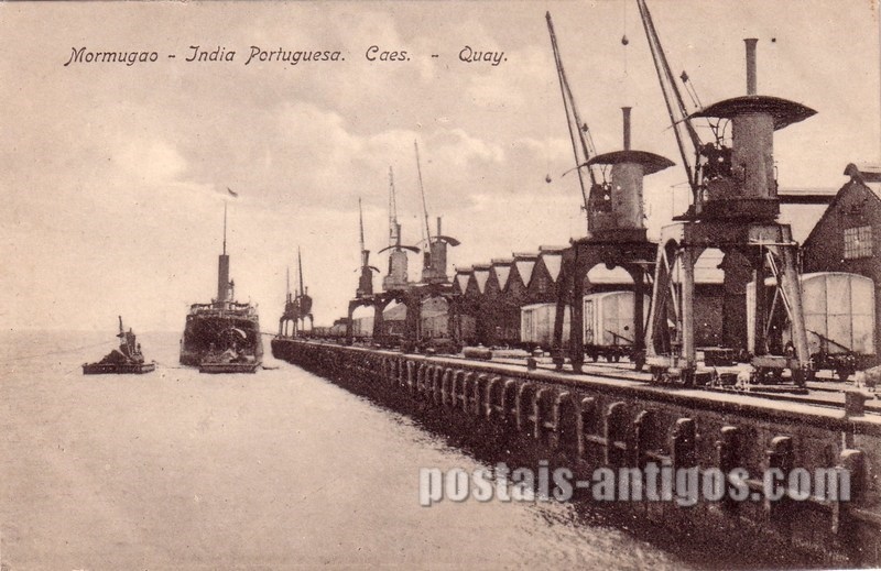 Bilhete postal do cais de Mormugão, India Portuguesa | Portugal em postais antigos