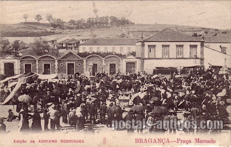 Bilhete postal de Bragança, Praça do mercado | Portugal em postais antigos