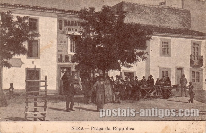 Bilhete postal de Nisa, Praça da República | Portugal em postais antigos