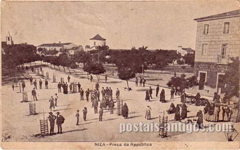 Bilhete postal de Praça da República, Nisa | Portugal em postais antigos