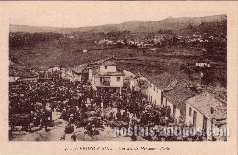 Bilhete postal de São Pedro do Sul, um dia de mercado | Portugal em postais antigos