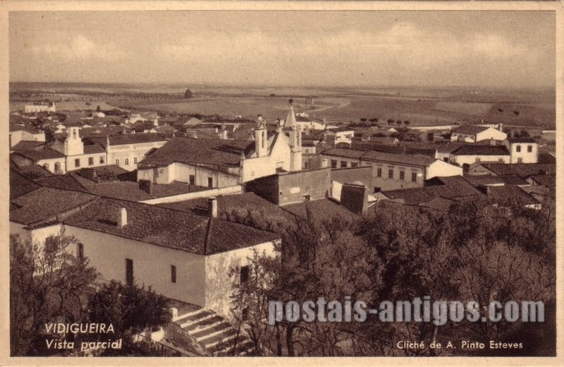 Bilhete postal ilustrado de Vidigueira, vista parcial (1) | Portugal em postais antigos 