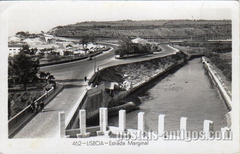 Bilhete postal ilustrado da Estrada Marginal,​ Oeiras, Lisboa  | Portugal em postais antigos 