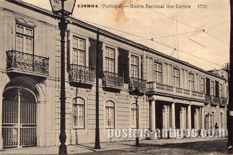 Bilhete postal de Lisboa, Portugal: Fachada do Museu Nacional dos Coches.