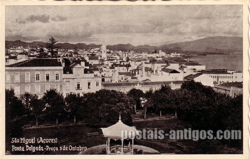 Bilhete postal de Praça 5 de Outubro, Ponta Delgada, Açores  | Portugal em postais antigos