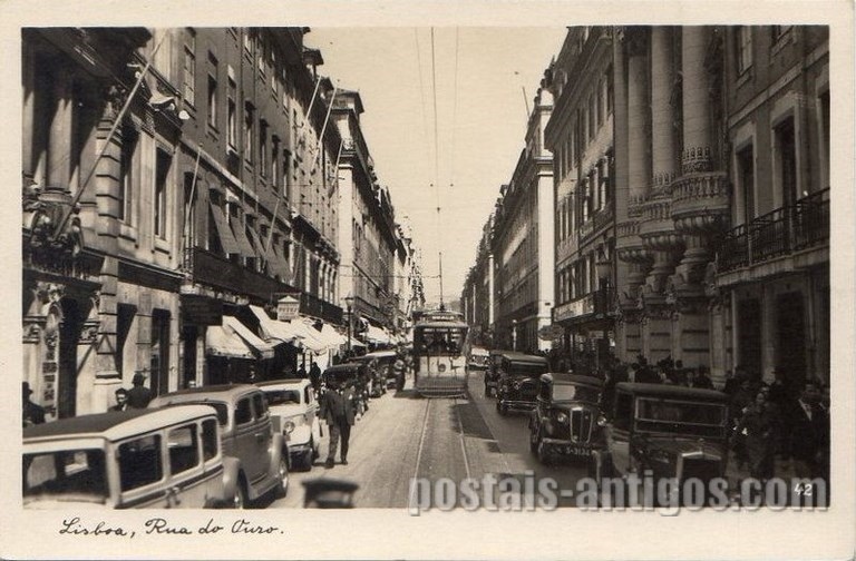 Bilhete postal antigo de Lisboa: Rua do Ouro | Portugal em postais antigos