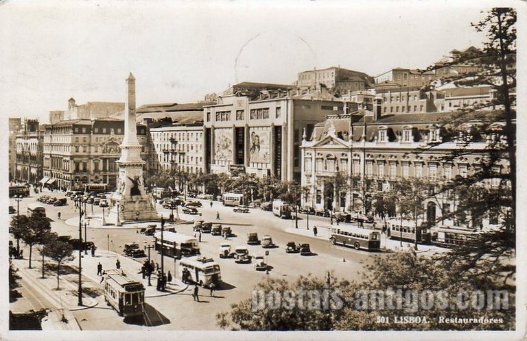Bilhete postal ilustrado de Lisboa: ​Praça dos Restauradores | Portugal em postais antigos
