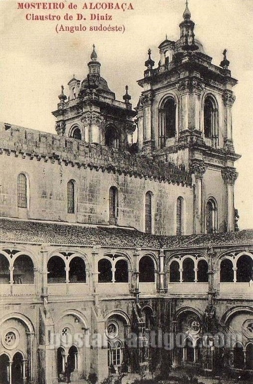 Bilhete postal de Alcobaça, Claustro de D. Dinis (sudoeste) do Mosteiro  | Portugal em postais antigos