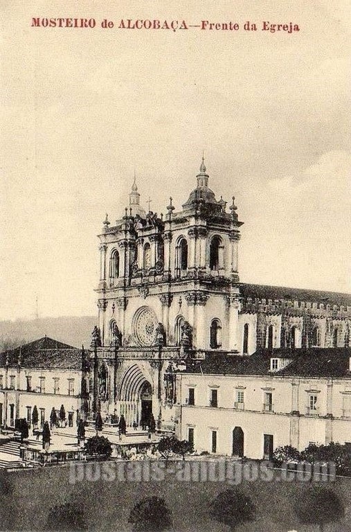 Bilhete postal de Alcobaça, Frente da igreja do mosteiro | Portugal em postais antigos