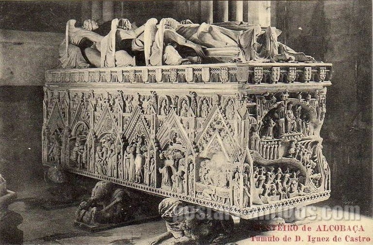 Bilhete postal de Alcobaça, Túmulo de Inês de Castro no Mosteiro | Portugal em postais antigos