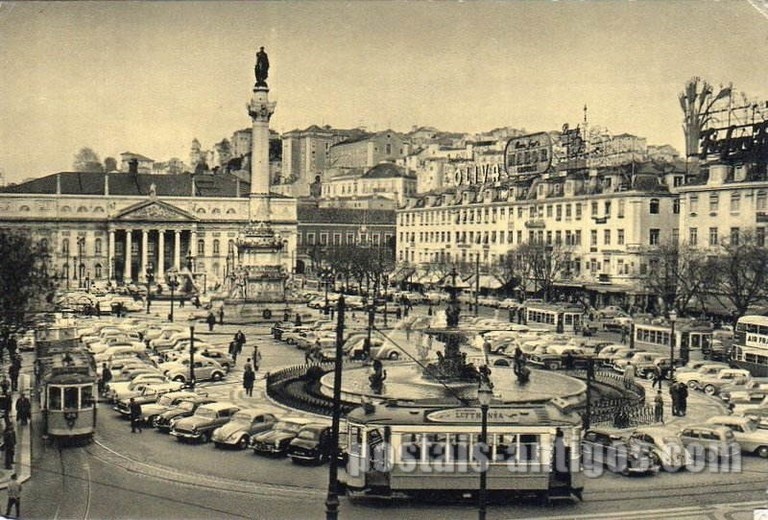 Bilhete postal ilustrado de Lisboa: Praça Dom Pedro IV (Rossio) | Portugal em postais antigos