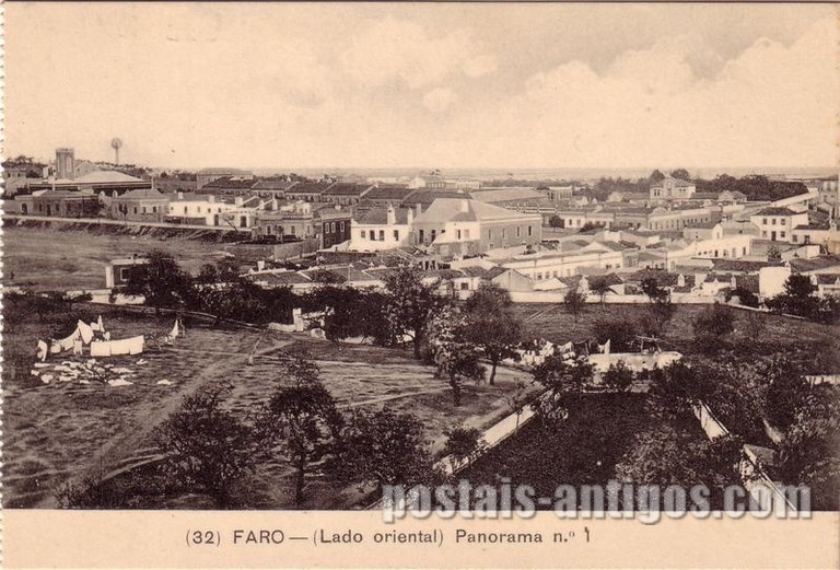 Bilhete postal de Faro: Lado Oriental - Panorama n°1​ | Portugal em postais antigos