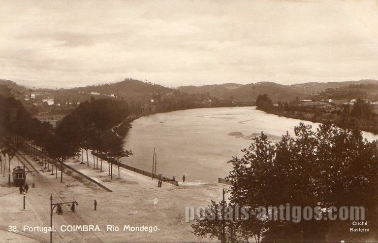 Postal antigo de Coimbra, Portugal: Rio Mondego.