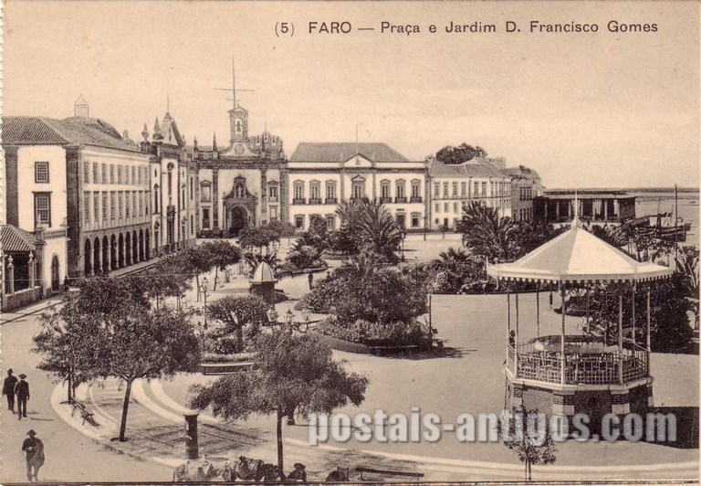 Bilhete postal de Faro: Praça e Jardim D. Francisco Gomes | Portugal em postais antigos