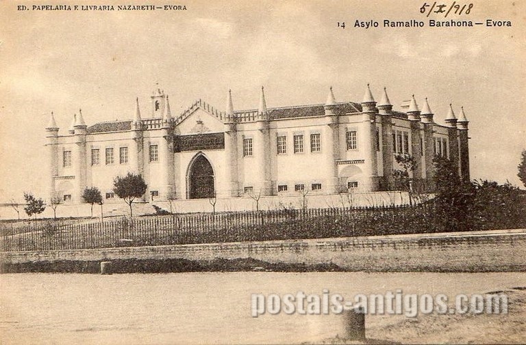 Bilhete postal do Asilo Ramalho Barahona, Évora | Portugal em postais antigos