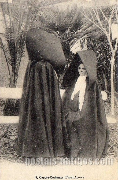 Bilhete postal ilustrado dos Açores, Faial, Costume Capote | Portugal em postais antigos 