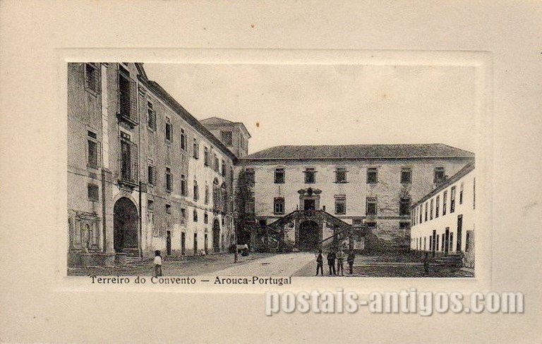 Bilhete postal antigo de Arouca, Terreiro do Convento | Portugal em postais antigos