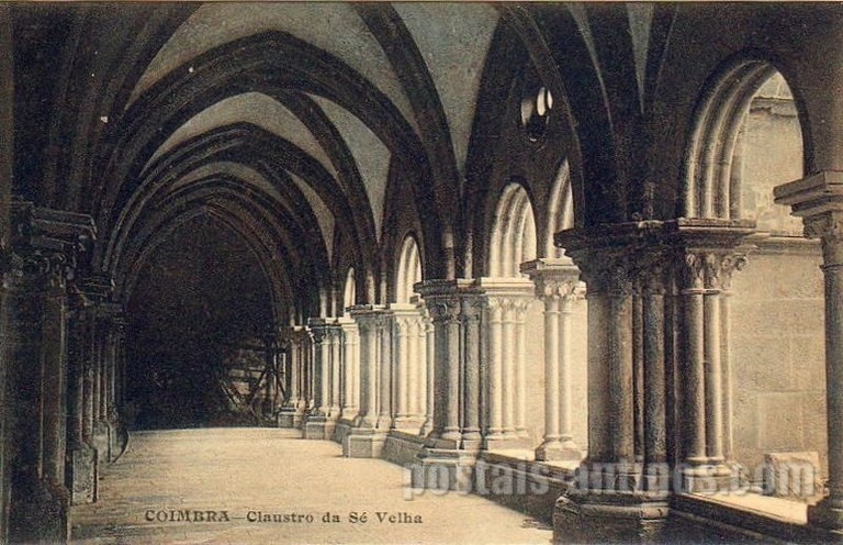 Postal antigo de Coimbra, Portugal: Claustro da Sé Velha.