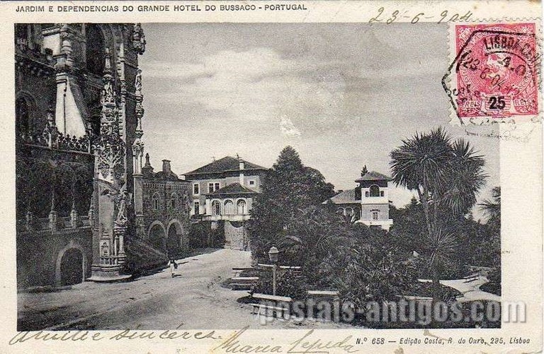Bihete postal ilustrado de Buçaco, Portugal: Jardim e dependências do Grande Hotel.