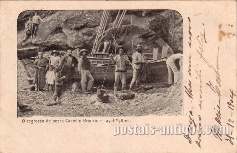 Bilhete postal do regresso da pesca em Castelo Branco, Faial | Portugal em postais antigos 
