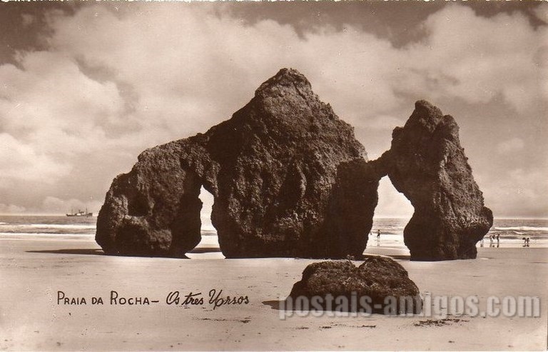 Bilhete postal da Praia da Rocha de Portimão, os tres ursos | Portugal em postais antigos 