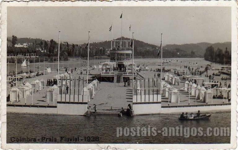 Postal antigo de Coimbra, Portugal: Praia fluvial em 1938.