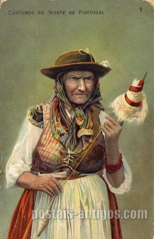 Bilhete postal antigo de Arouca, Costume de Arouca | Portugal em postais antigos