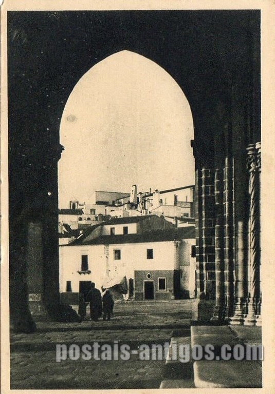Bilhete postal do Arco da Igreja de São Francisco​, Évora | Portugal em postais antigos