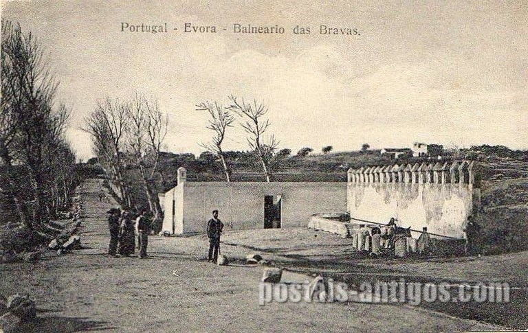 Bilhete postal do Balneário das Bravas​, Évora | Portugal em postais antigos