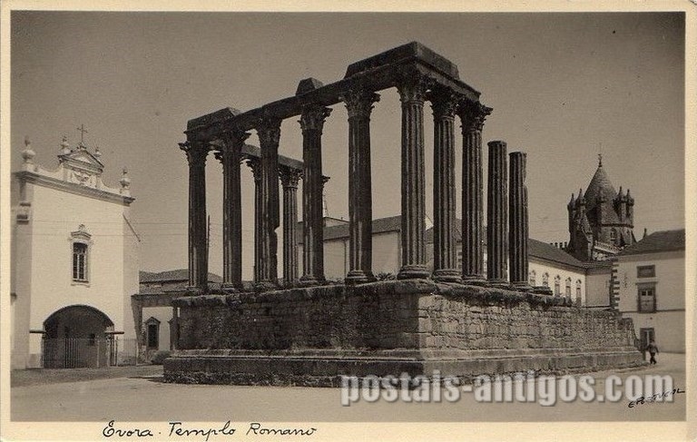 Bilhete postal do Templo Romano de Diana​, Évora | Portugal em postais antigos