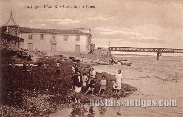 Bilhete postal ilustrado antigo do Rio Cavado no Caes, Fão | Portugal em postais-antigos.com