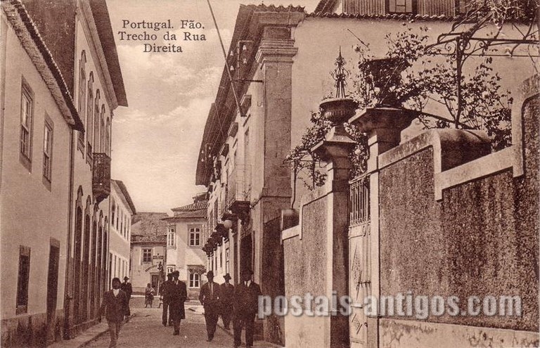 Bilhete postal ilustrado antigo de um Trecho da Rua Direita, Fão | Portugal em postais-antigos.com