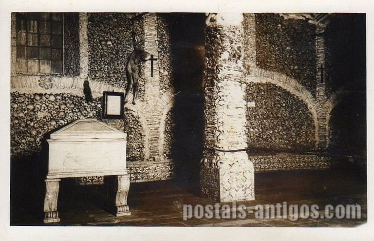 Bilhete postal da Capela dos Ossos, Igreja de São Francisco, Évora | Portugal em postais antigos
