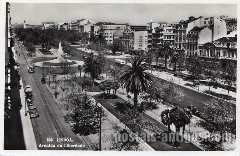 Bilhete postal ilustrado da Avenida da Liberdade, Lisboa | Portugal em postais antigos