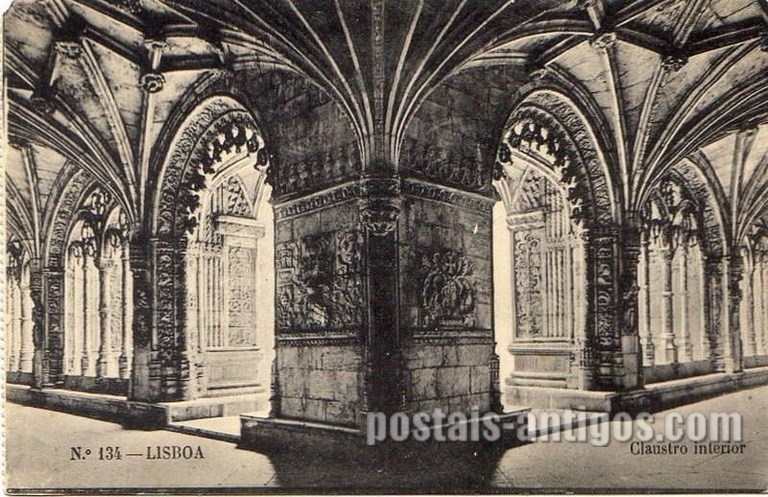 Bilhete postal de Lisboa, Portugal: Claustro interio do Mosteiro dos ​Jerónimos.