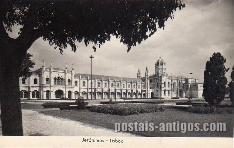 Bilhete postal de Lisboa, Portugal: Vista do Mosteiro dos Jerónimos.
