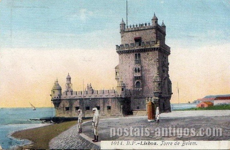 Bilhete postal antigo de Lisboa , Portugal: Torre de Bélem - 21